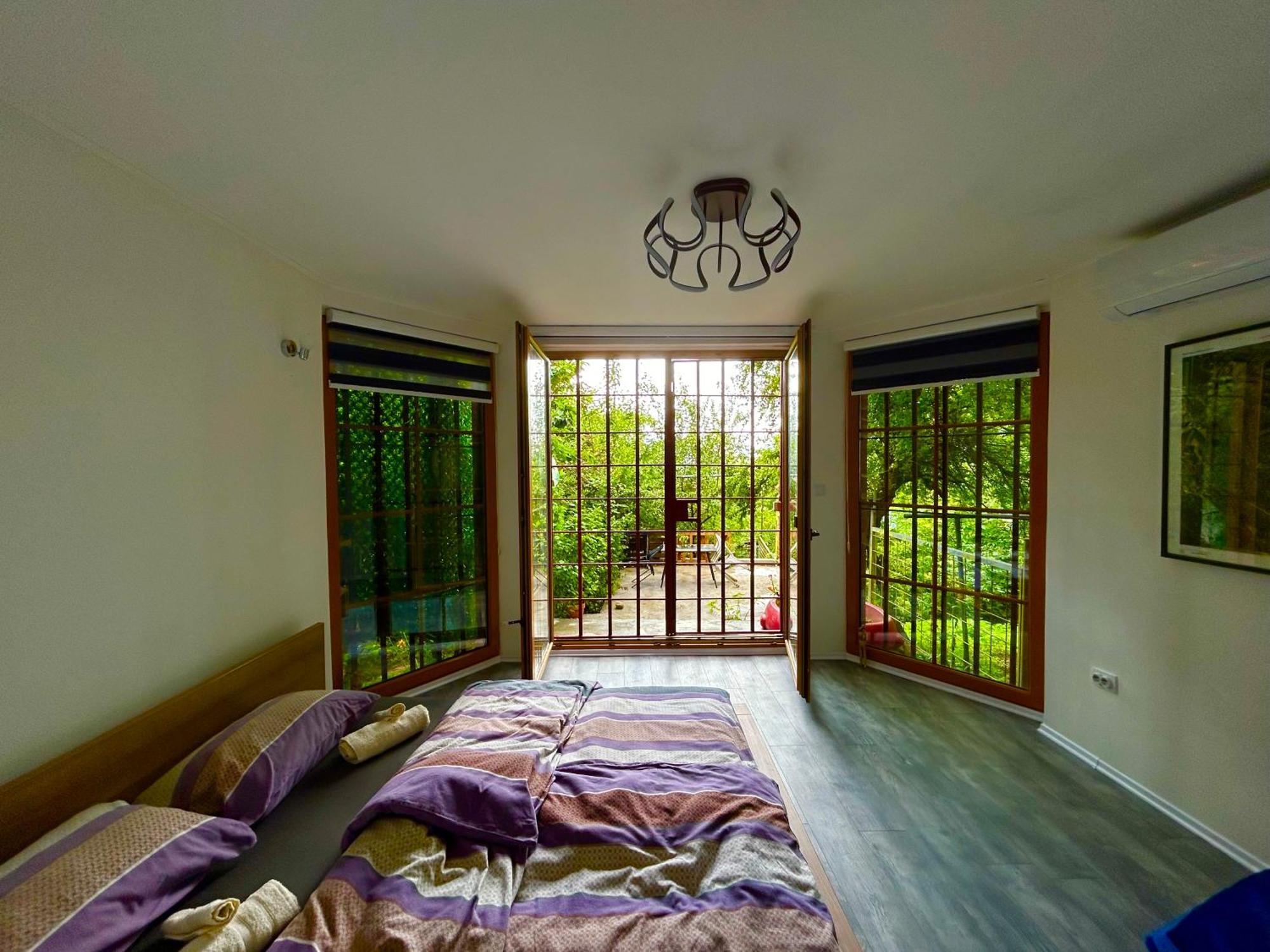 Peaceful Pleasure Apartment & Free Private Parking サラエヴォ エクステリア 写真